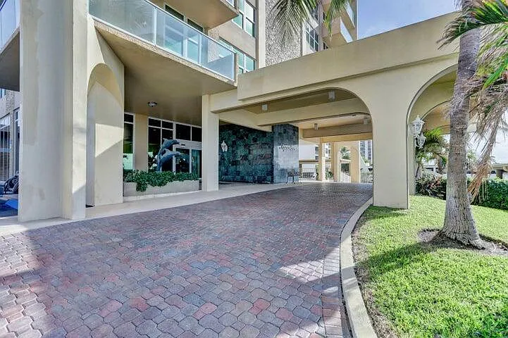 5440 N Ocean Dr #1502 — Photo 31