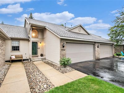 2352 Highland View Dr SE #2, Grand Rapids, MI, 49506