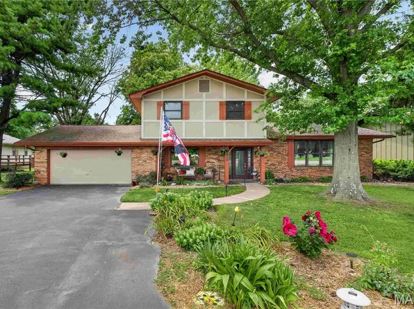 3415 Frank Scott Pkwy W, Belleville, IL 62223