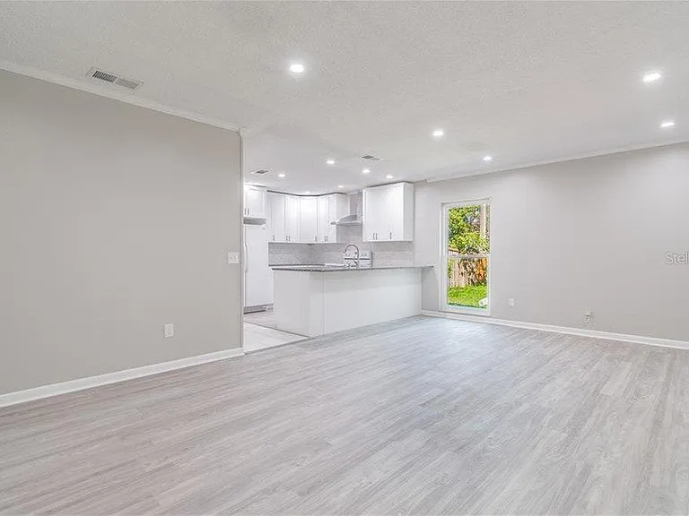 14729 Tall Tree Dr — Photo 12