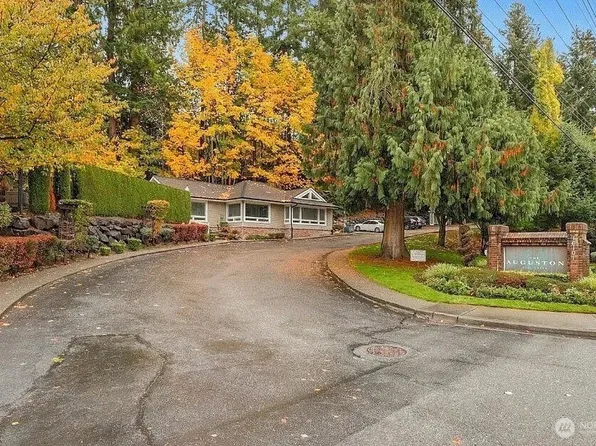 16101 Bothell Everett Hwy #M4, Mill Creek, WA 98012