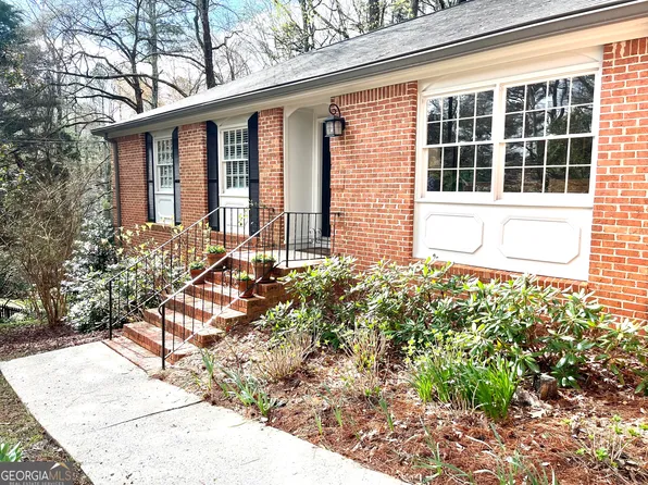 2160 Jay Ln SE, Smyrna, GA 30080