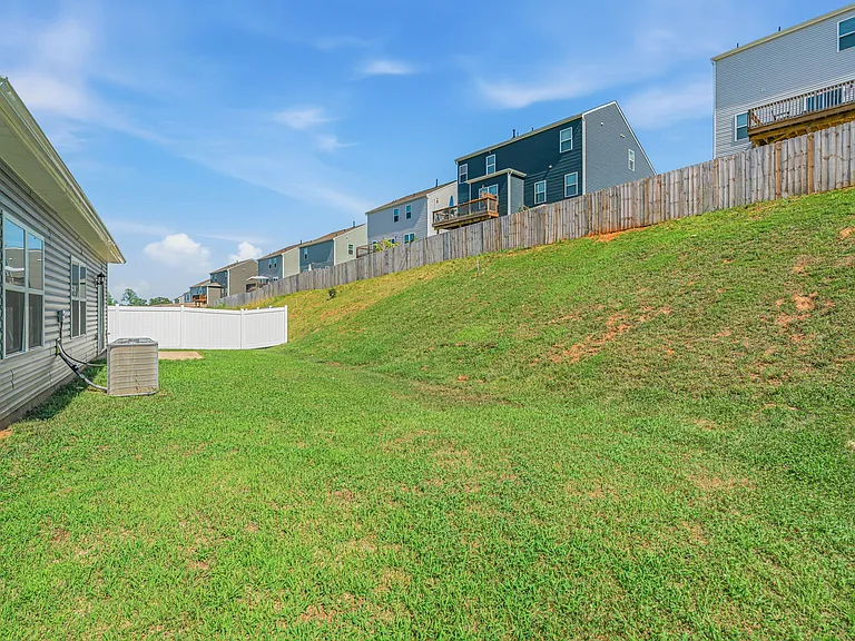 12356 Manhattan Ln — Photo 28