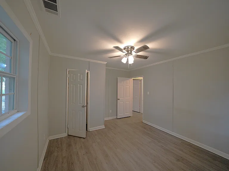 163 Carrollton St #2 — Photo 10