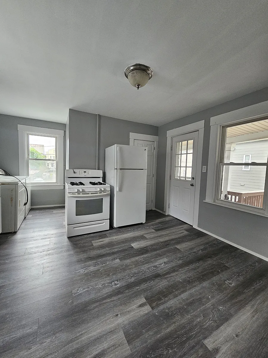 Building Photo - 336 Spruce St #2