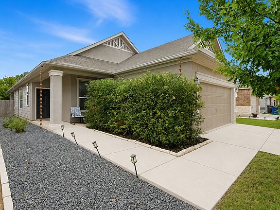 4th image of 2070 Shire Meadows