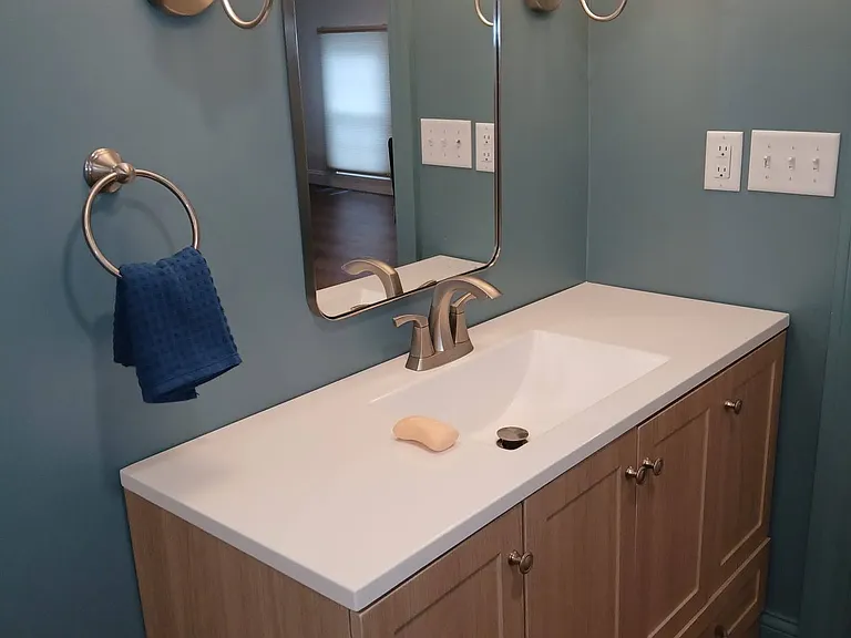 611 Hoyt St #2 — Photo 3
