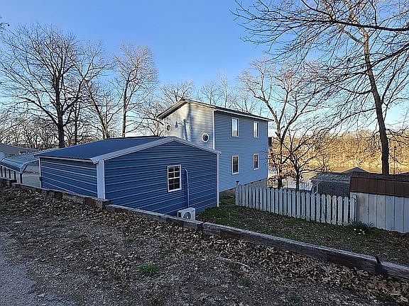 3rd image of 60780 E 198th Rd