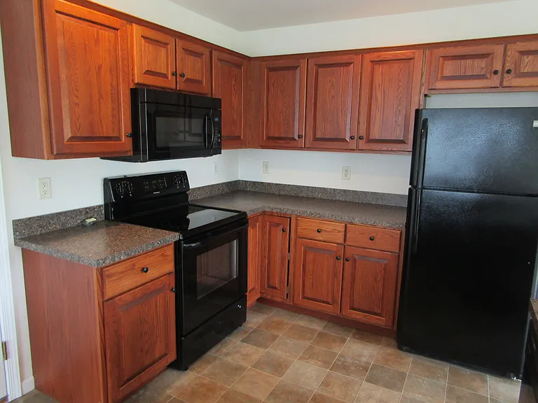 318 Mount Olive Ln — Photo 7