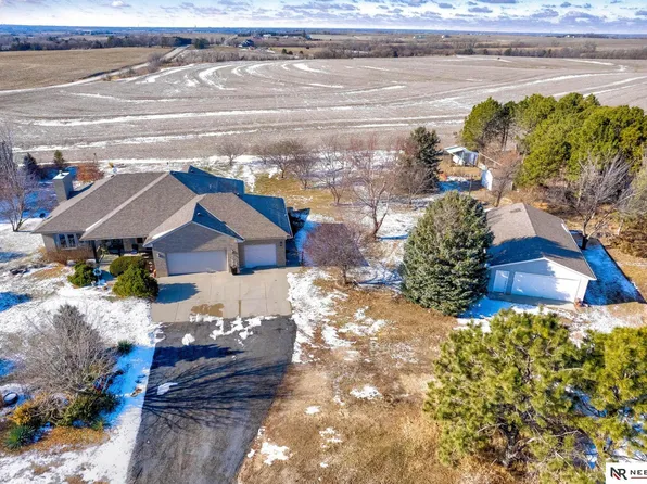 1601 N 162nd St, Lincoln, NE 68527