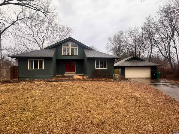 1918 SW Sieben Ct, Topeka, KS 66611