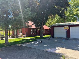 522 S Main St, Omak, WA 98841
