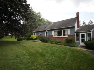 9 Overidge Rd, Latham, NY 12110