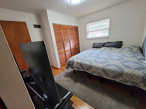 4th image of 959 Dammert Ave