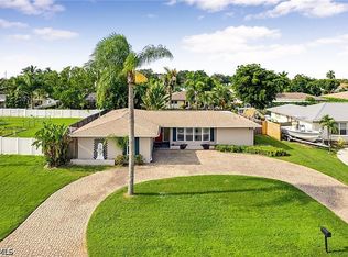 1446 Cumberland Ct, Fort Myers, FL 33919