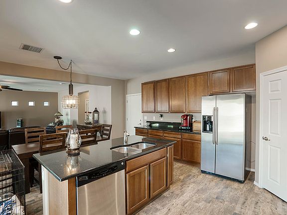 5th image of 5528 W Cavedale Dr