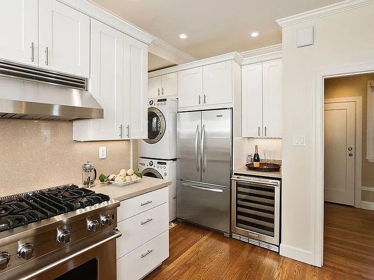 2447 Vallejo St #3 — Photo 5