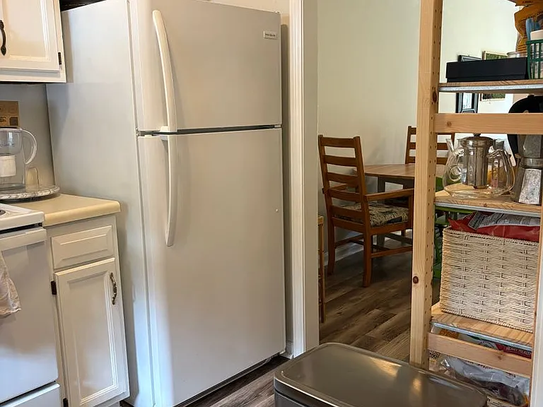 1688 Prince Ave #604 — Photo 3