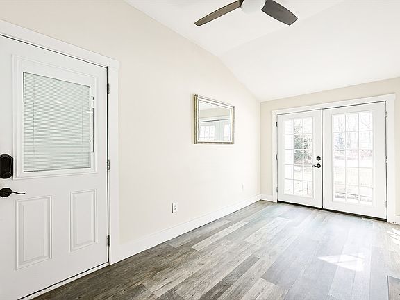 3rd image of 358 Briggs Rd