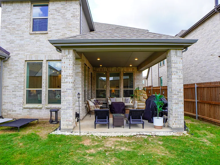 5727 Huffines Blvd — Photo 42