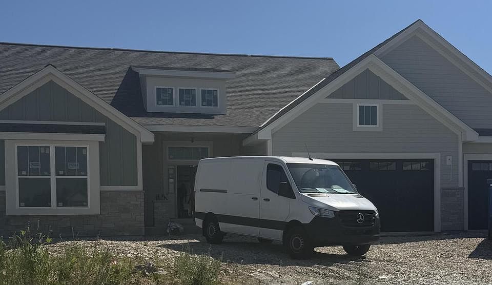 1st image of 557 Talbot's Woods DRIVE