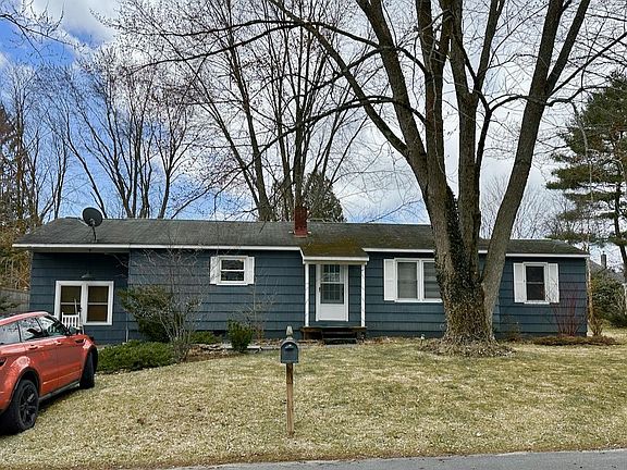 5th image of 53 Van Dorn St