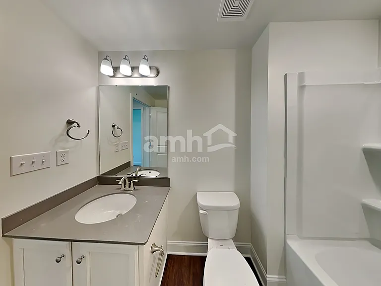 136 Hazel Park Dr — Photo 16