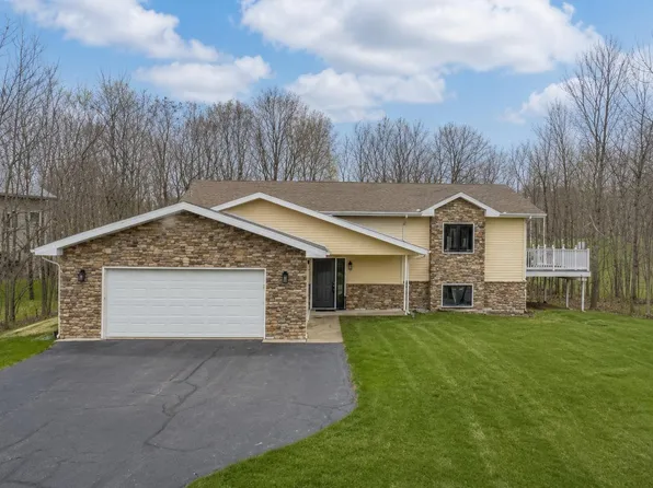 4809 Oak Ridge Dr, Hermantown, MN 55811