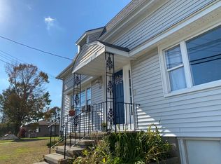 68 Blossom Rd #2N, Westport, MA 02790