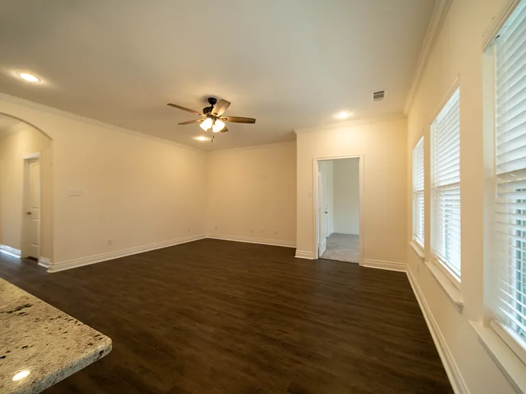 8503 Christie Ln — Photo 6