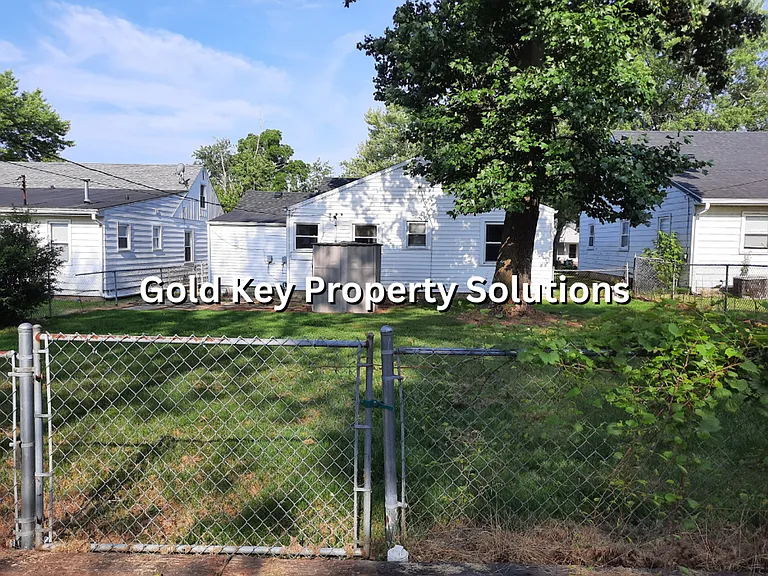 2212 N Hollywood Ave — Photo 6