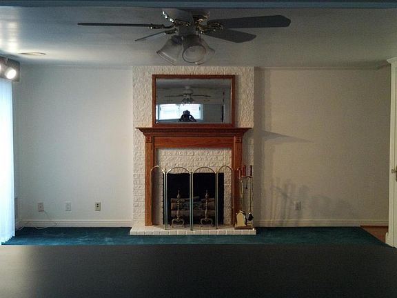 5th image of 1934 Goldsmith Ln APT 1