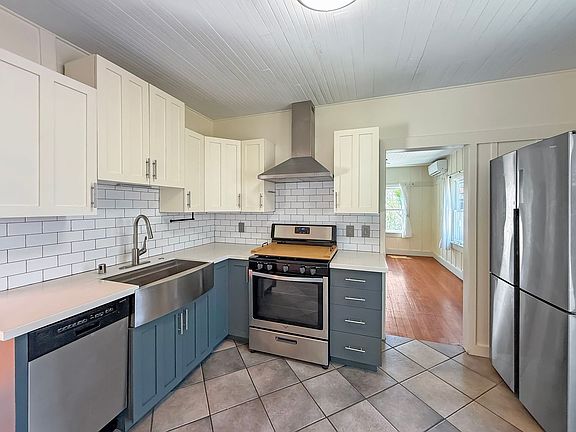 3rd image of 1441-43 31st St