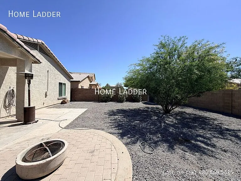 915 E Gold Dust Way — Photo 19