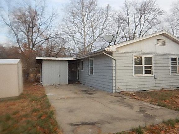 4th image of 1611 W 21st St