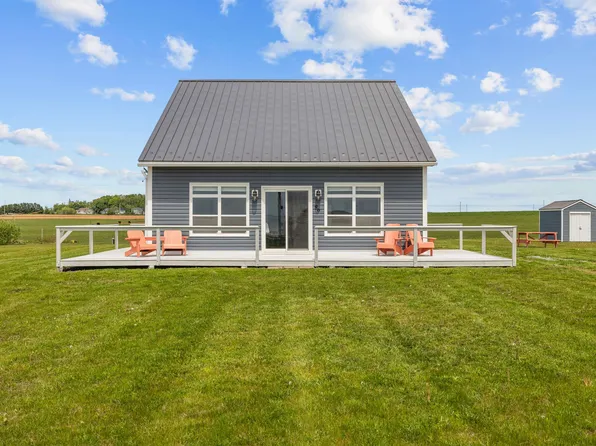 86 Oswald Rd, Borden Carleton, PE C0B 1X0