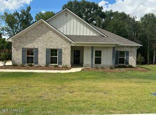 235 Copper Creek Dr, Clinton, MS 39056