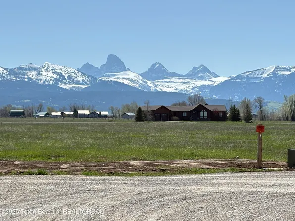 5144 N 565 E, Tetonia, ID 83452