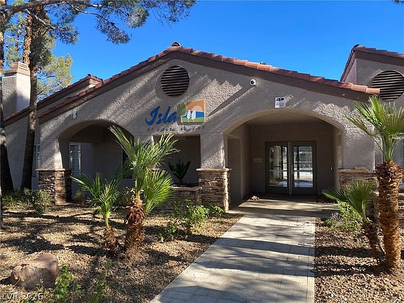 4th image of 7720 Secret Shore Dr Unit 106