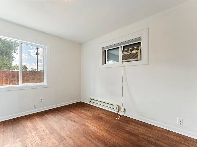 650 Market St — Photo 18