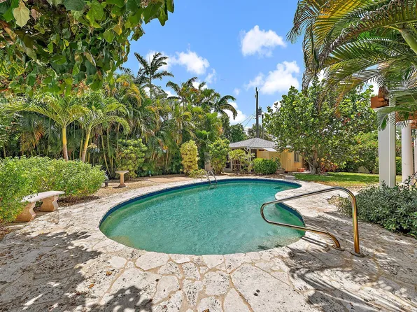 368 Potter Road, West Palm Beach, FL 33405