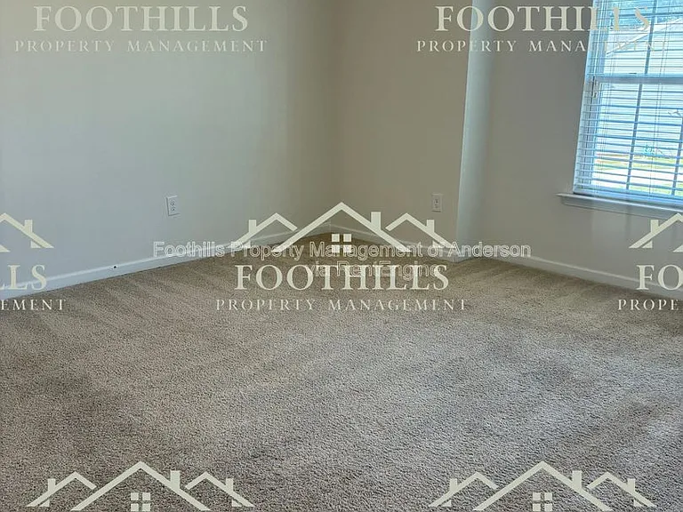 31 Ravencrest Dr — Photo 11