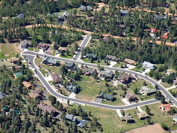 2nd image of 452 Gray Horse Cir