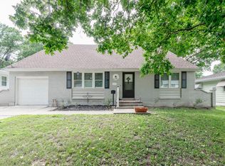 5654 N Tullis Ave, Kansas City, MO 64119