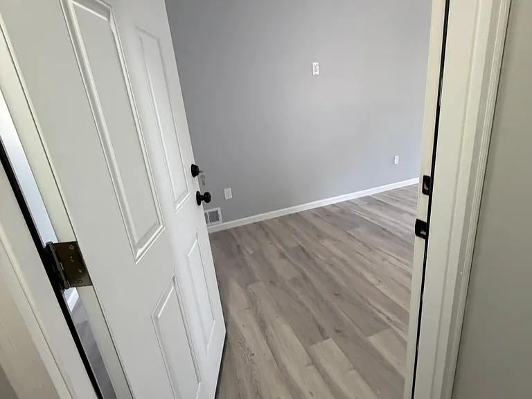 264-2666 Harrison St #3 — Photo 7