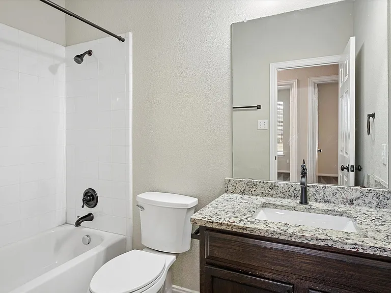 11589 Snyder Dr — Photo 13