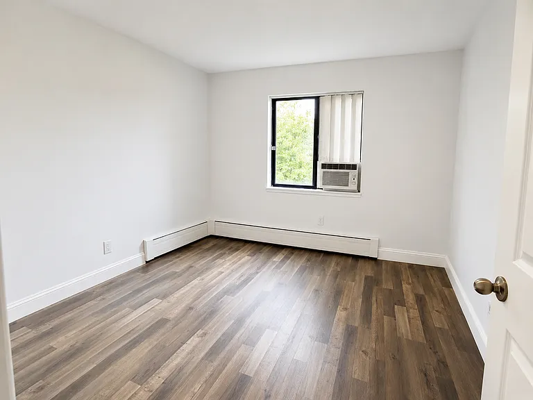 207 Old Chimney Ridge Rd #B — Photo 7