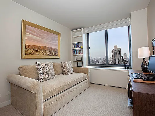 Sold by Sotheby's International Realty | media 22