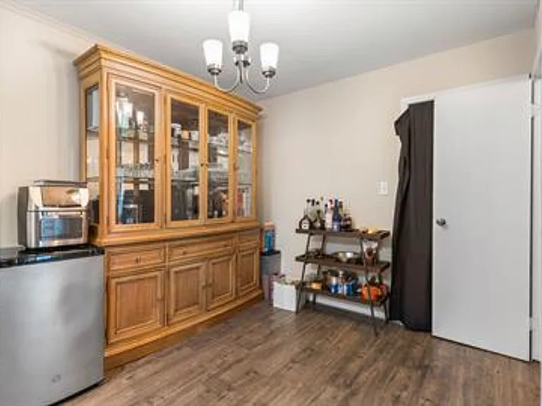 222 Belray Dr — Photo 16