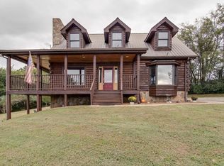 6528 Cox Rd, College Grove, TN 37046